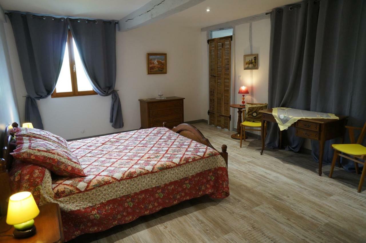 Hotel Arie - Chez Joelle Et Michel Dému Zewnętrze zdjęcie
